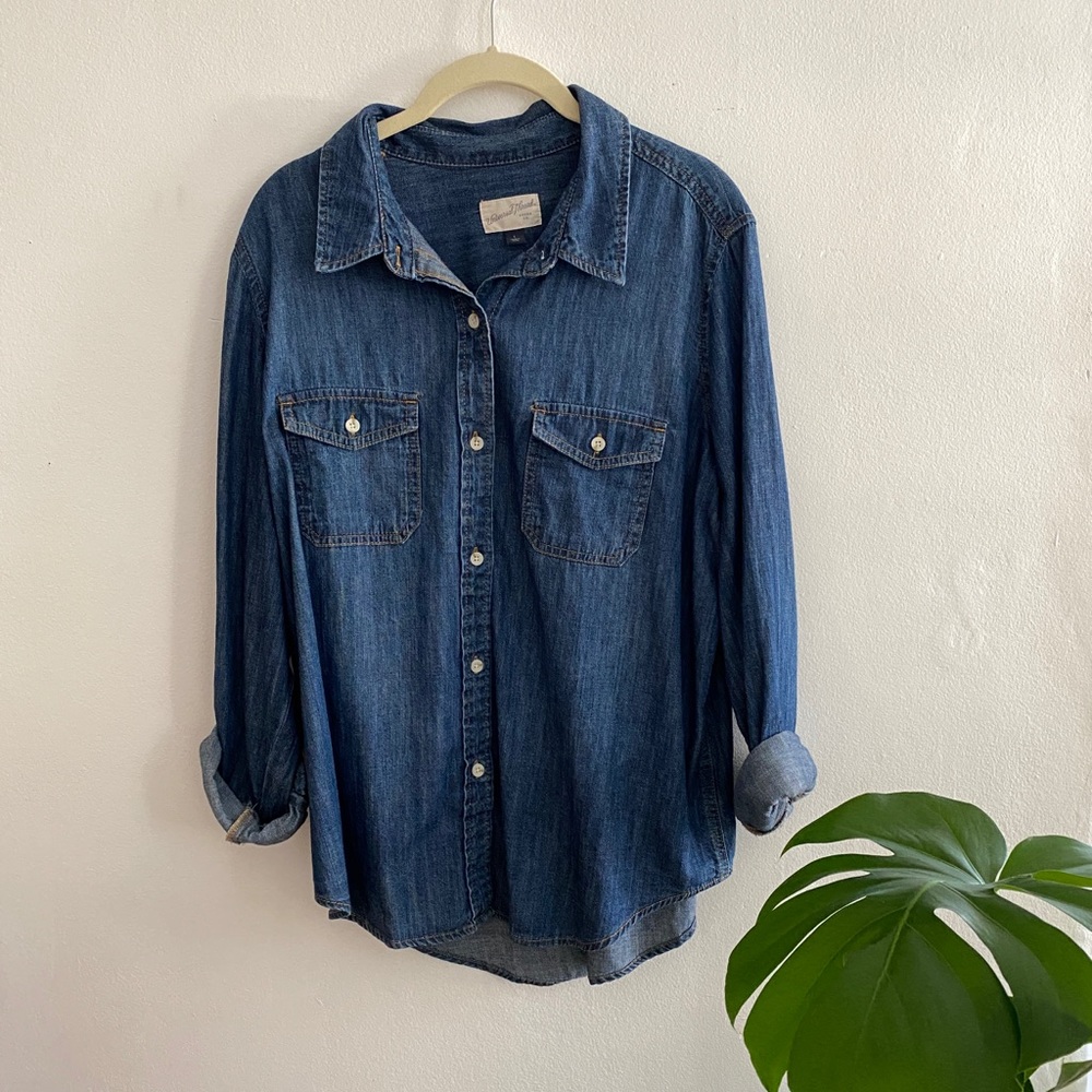 Denim/chambray shirt UNIVERSAL THREAD sz L